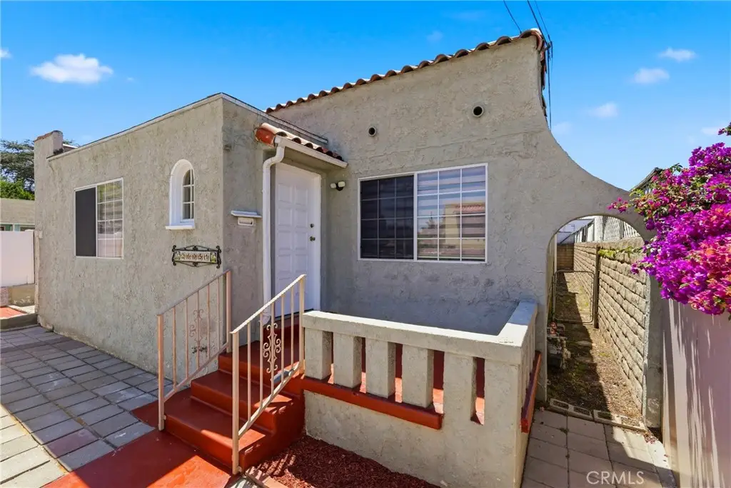 26051 Governor Ave., Harbor City, CA 90710 - #1