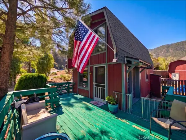 16505 Oakwood Way, Pine Mountain Club, CA 93222