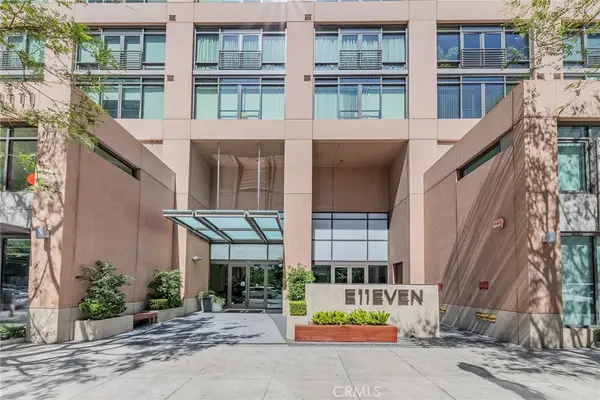 1111 S Grand Avenue, Los Angeles, CA 90015