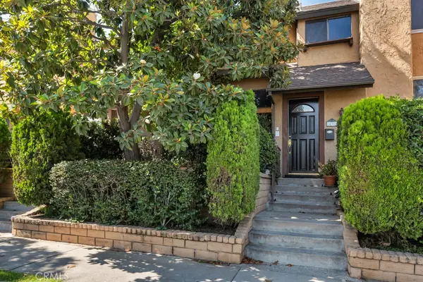 14311 Hartsook Street, Sherman Oaks, CA 91423