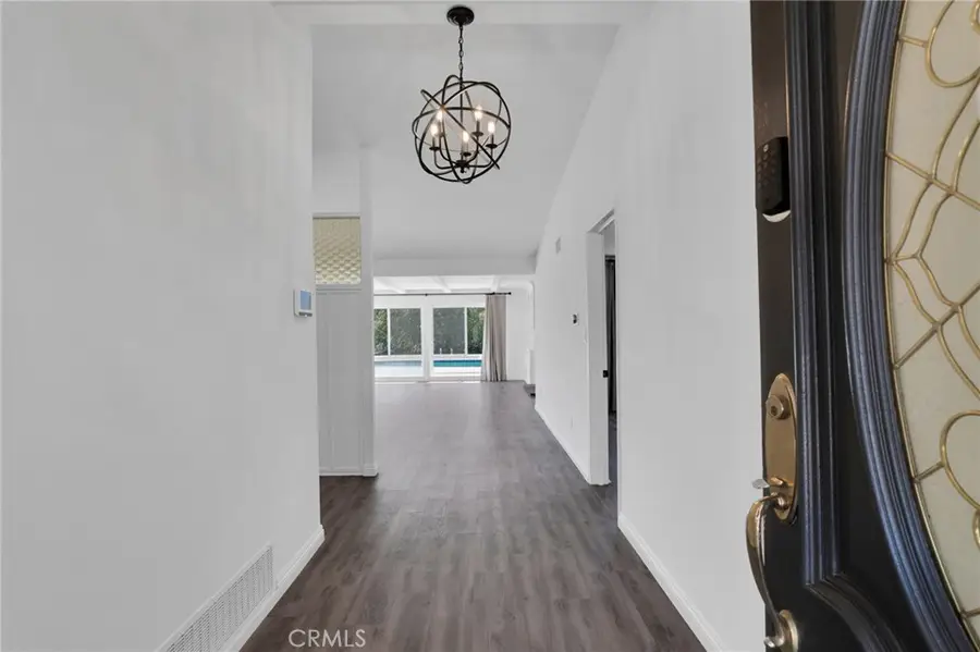 22388 Algunas Road, Woodland Hills, CA 91364 - #3