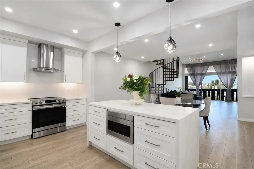 5216 Yarmouth Avenue, Encino, CA 91316 - #1