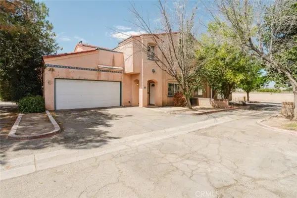 2320 E Avenue Q4 #23, Palmdale, CA 93550