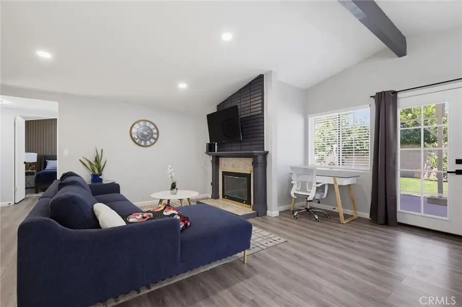 6564 Kelvin Avenue, Winnetka, CA 91306 - #3