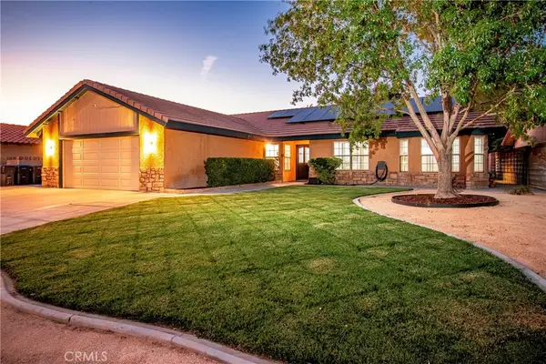 2111 W Avenue J12, Lancaster, CA 93536