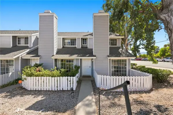 14380 Foothill Blvd #1, Los Angeles, CA 91342