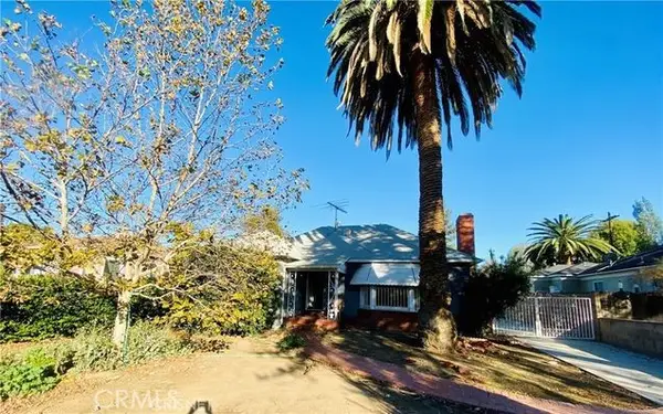 5646 Vesper, Los Angeles, CA 91411