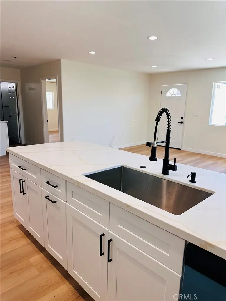 13447 Filmore, Pacoima, CA 91331 - #3
