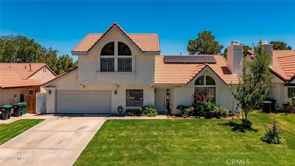 42502 52nd W, Quartz Hill, CA 93536