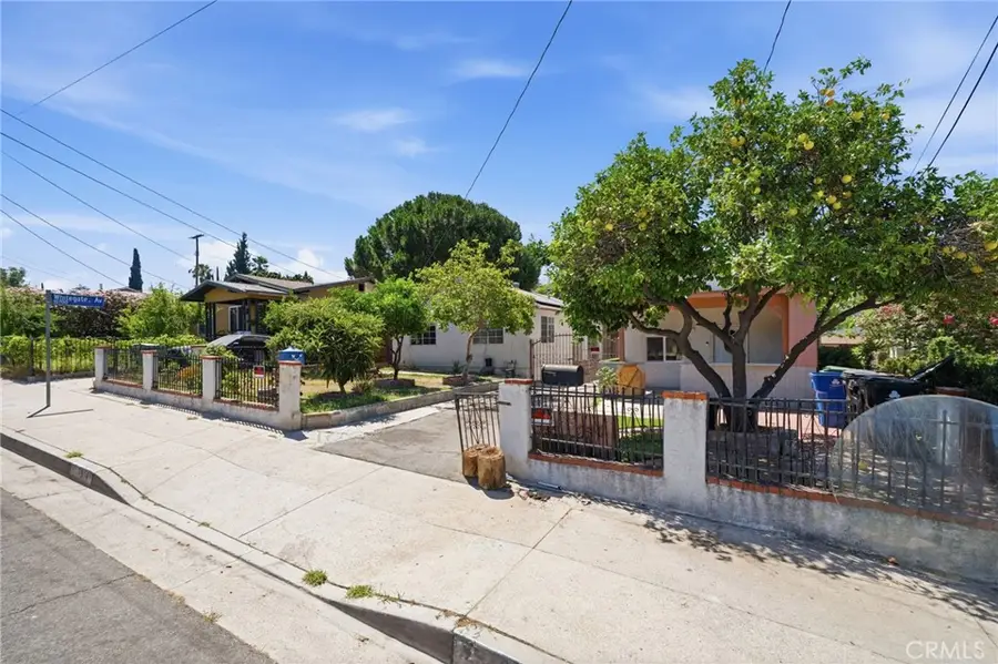 7914 Hillrose, Sunland, CA 91040 - #2