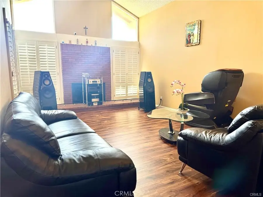 25453 Via Novia, Valencia, CA 91355 - #3