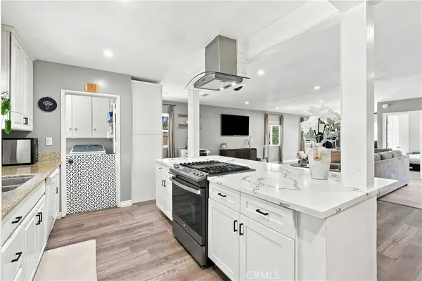 19857 Bassett, Winnetka, CA 91306