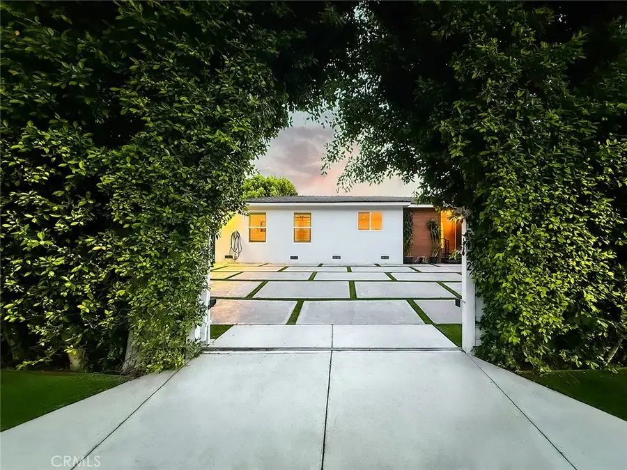 15722 Magnolia, Encino, CA 91436 - #3