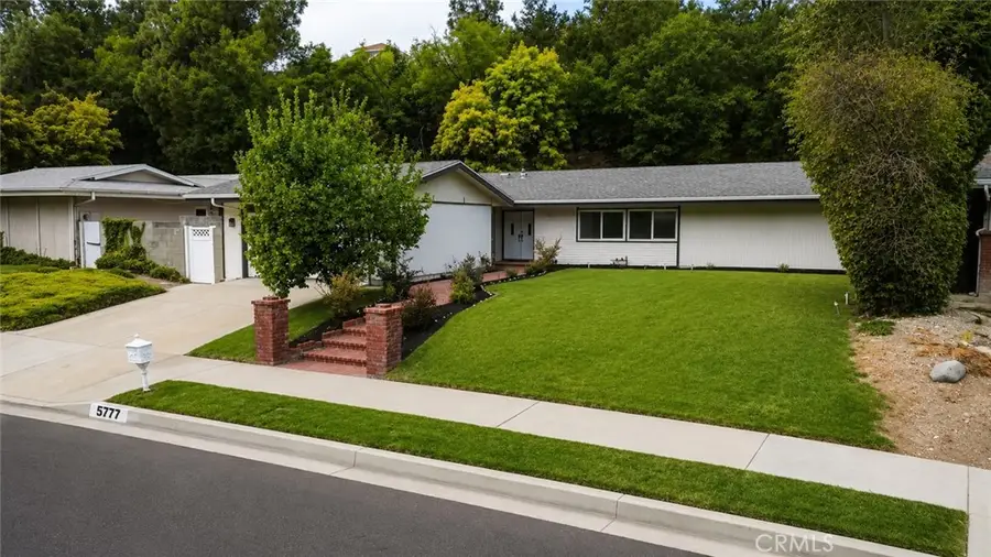 5777 Valerie Avenue, Woodland Hills, CA 91367 - #2