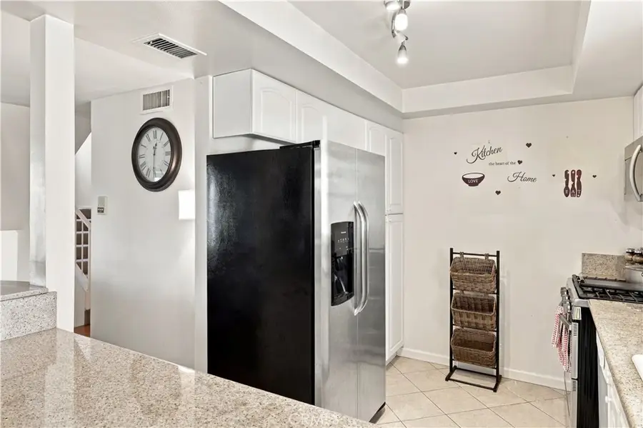 14715 Saticoy #9, Van Nuys, CA 91405 - #3
