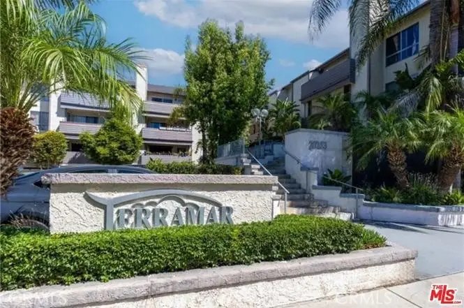 20253 Keswick #211, Winnetka, CA 91306 - #1