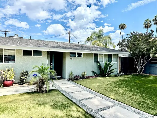 19843 Delano, Woodland Hills, CA 91367