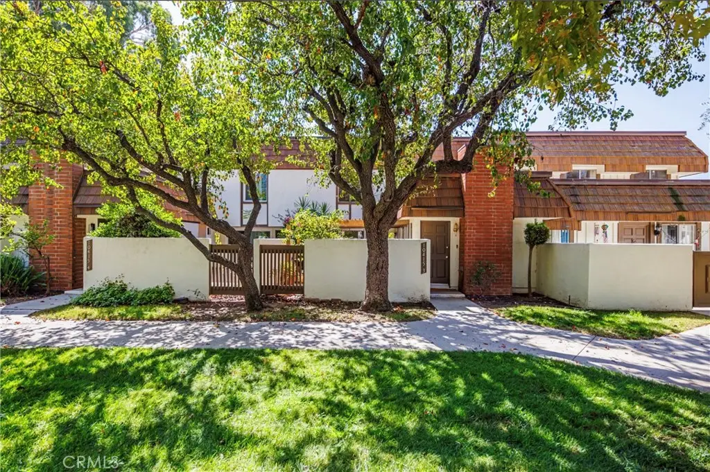 10415 Larwin, Chatsworth, CA 91311 - #1