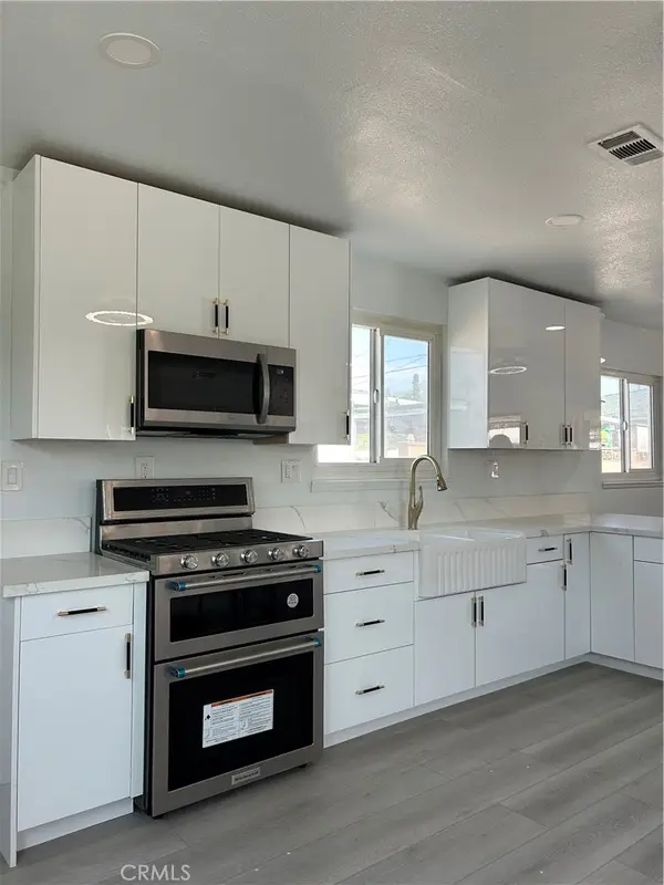 11428 Glenoaks, Pacoima, CA 91331
