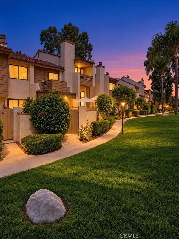 21500 Califa #141, Woodland Hills, CA 91367
