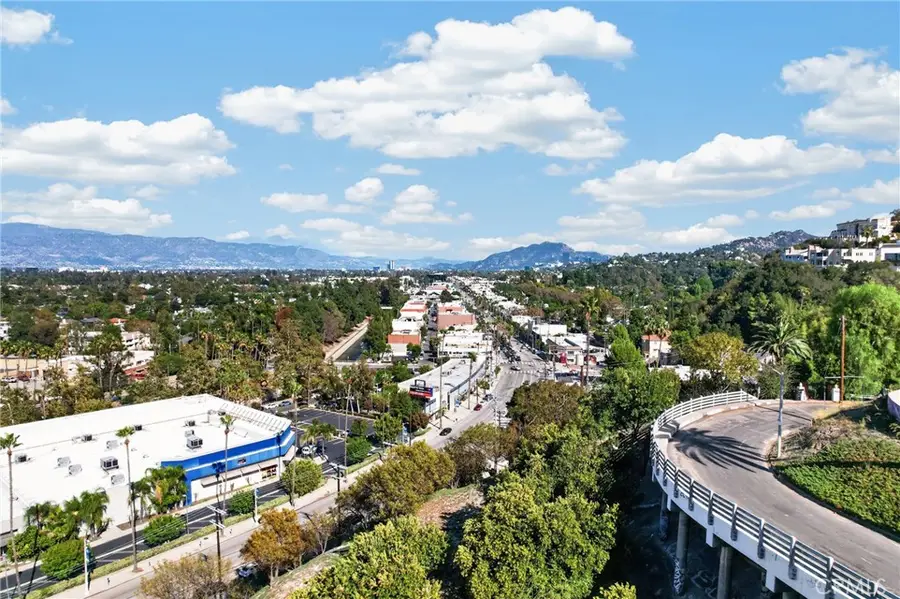 4036 Sunswept, Studio City, CA 91604 - #2