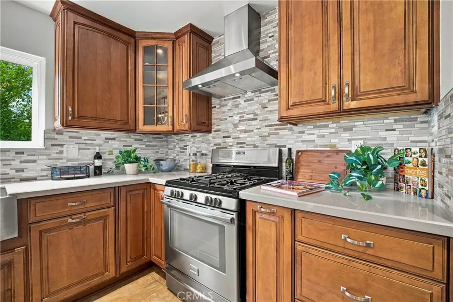 5777 Valerie, Woodland Hills, CA 91367 - #3