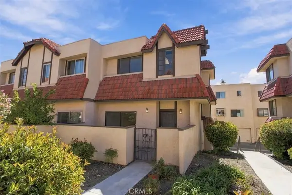 27623 Nugget Drive #4, Canyon Country, CA 91387