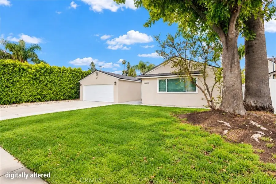 15809 Kingsbury Street, Granada Hills, CA 91344 - #3