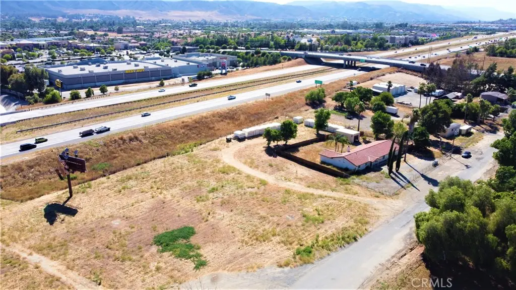 25189 Monroe Avenue, Murrieta, CA 92562 - #1