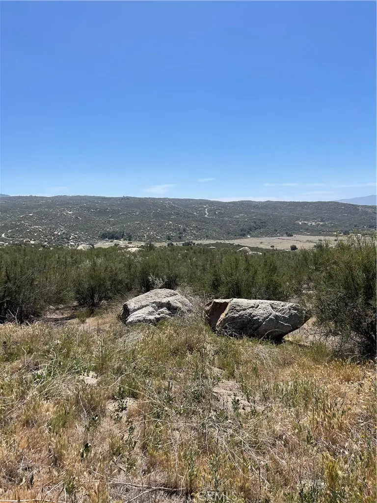 35410 Willow Creek Road, Hemet, CA 92544 - Image #1