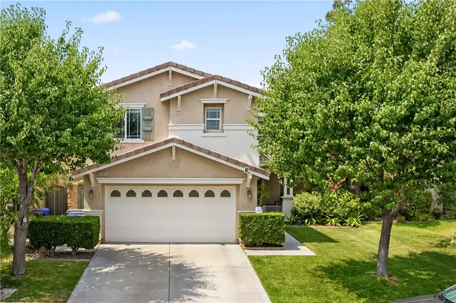 16294 Los Coyotes, Fontana, CA 92336 - Image #2