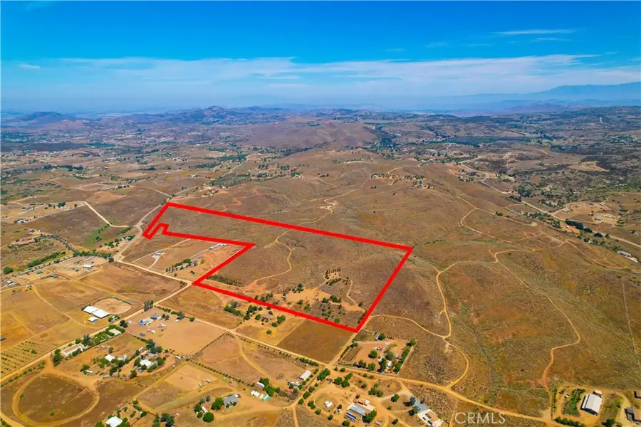 39282 San Ignacio Road, Hemet, CA 92544 - Image #3