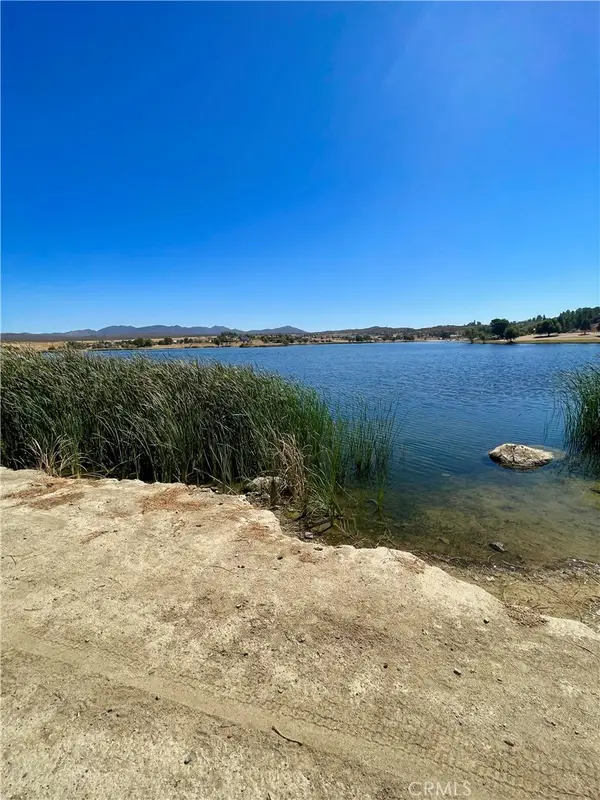 369 Lakeshore, Aguanga, CA 92536