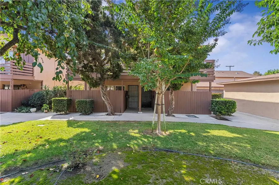 2122 S Acama Street #2122, Anaheim, CA 92802 - Image #2