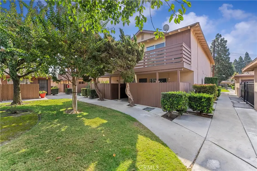 2122 S Acama Street #2122, Anaheim, CA 92802 - Image #3
