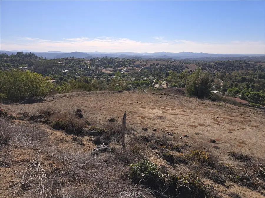 1387 Las Vistas Road, Fallbrook, CA 92028 - Image #3