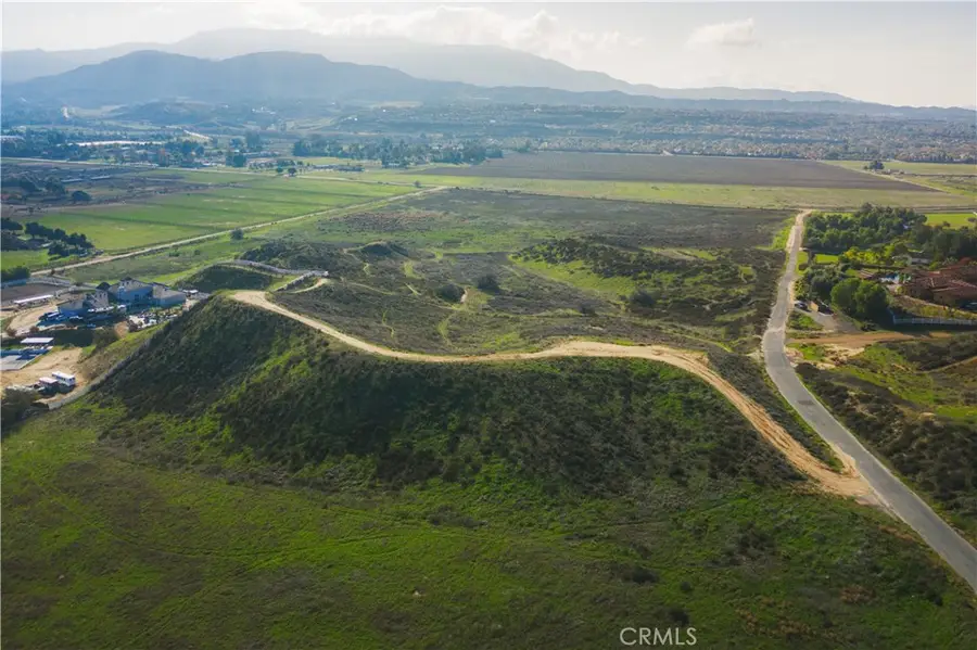 33319 Linda Rosea Road, Temecula, CA 92592 - Image #2