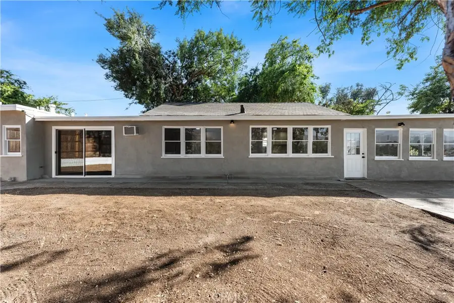 35029 Avenue G, Yucaipa, CA 92399 - Image #3