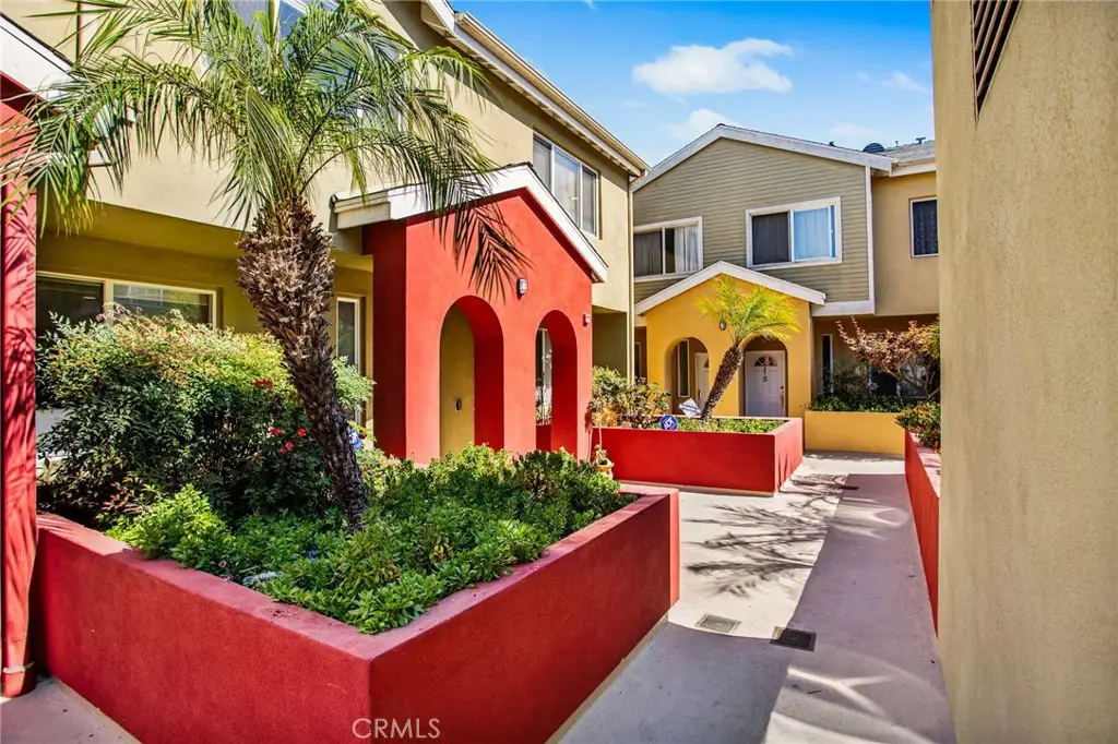 1500 Pine Avenue #10, Long Beach, CA 90813 - Image #1