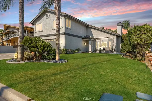 29172 Longhorn Drive, Canyon Lake, CA 92587