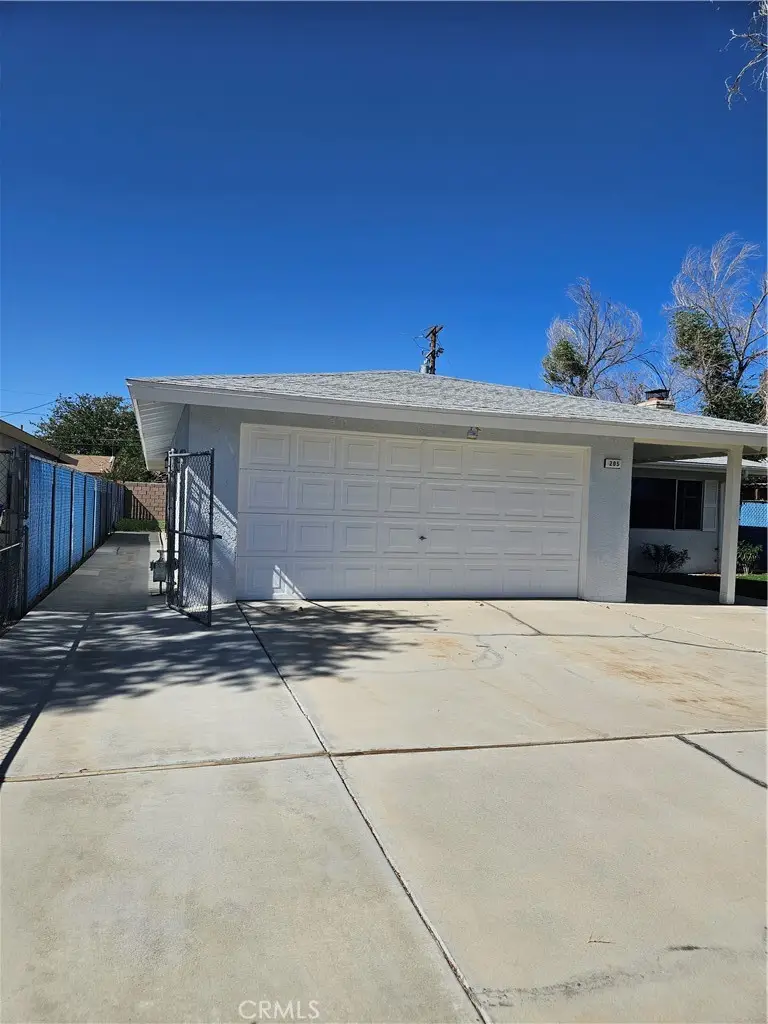 205 Rancho Street, Ridgecrest, CA 93555 - #3