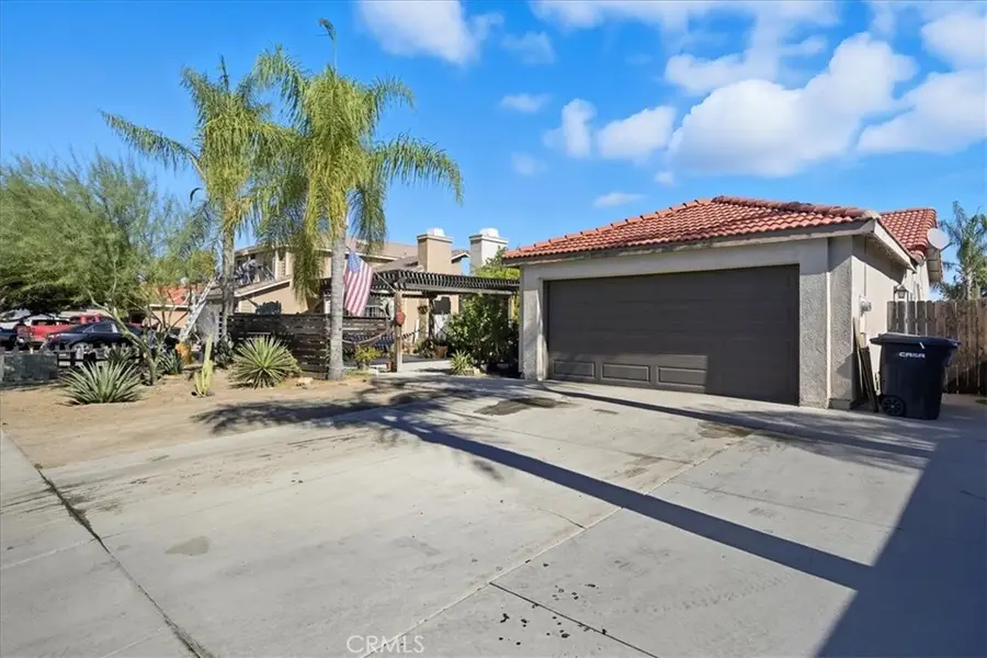 19250 Henshaw Ct, Lake Elsinore, CA 92530 - #2