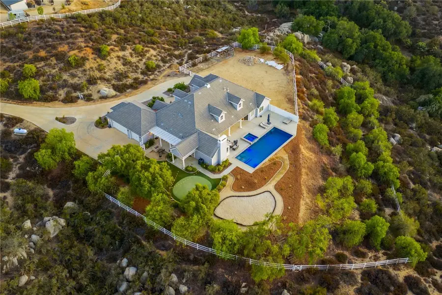 40267 Scanlon Road, Temecula, CA 92592 - Image #2