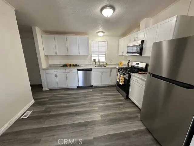 880 N. Lake Street #82, Hemet, CA 92544 - Image #3