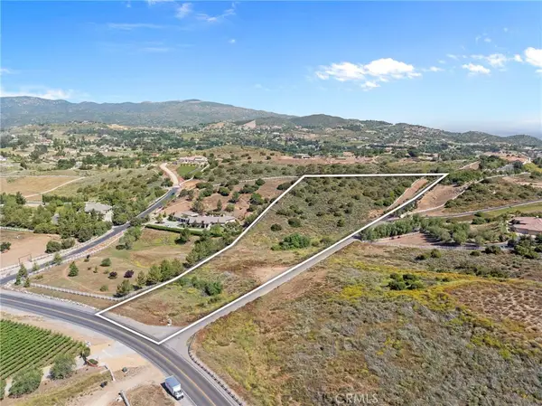 1 Avenida La Cresta, Murrieta, CA 92562