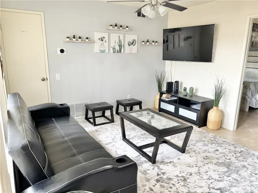 353 N Hermosa Dr #7C1, Palm Springs, CA 92262 - Image #3