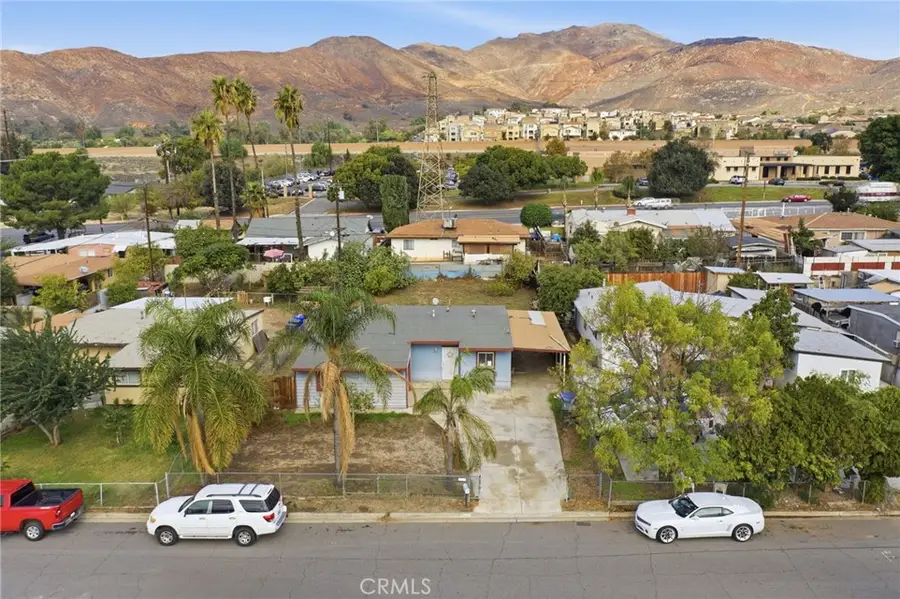 7487 Eddy, Jurupa Valley, CA 92509 - #3