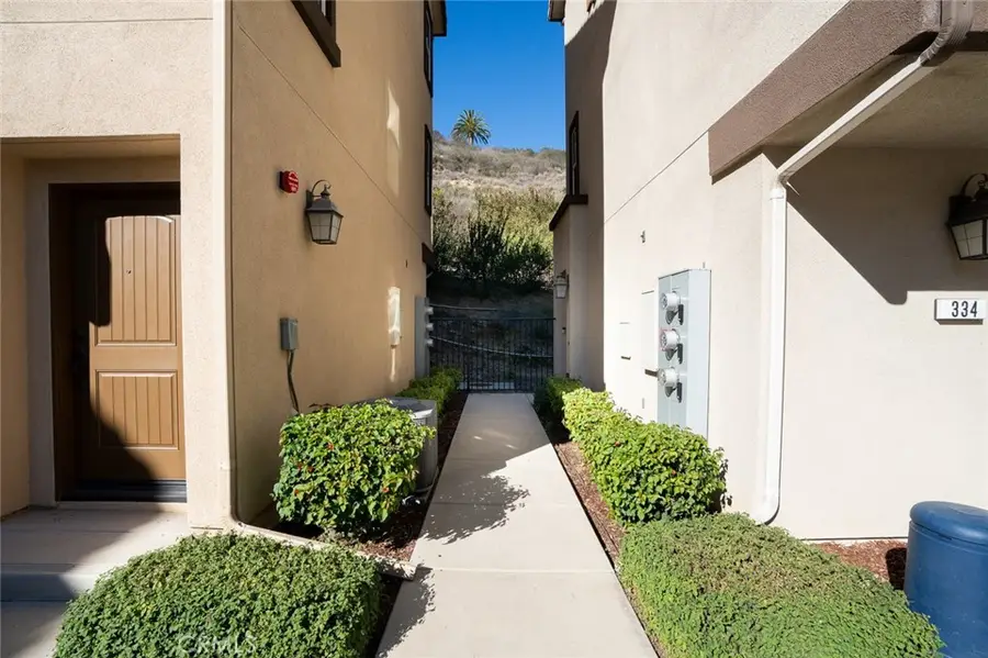 334 Mission Terrace Ave, San Marcos, CA 92069 - Image #3