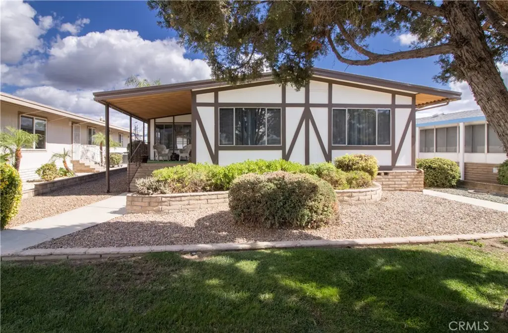 1387 Bishop, Hemet, CA 92545 - #1