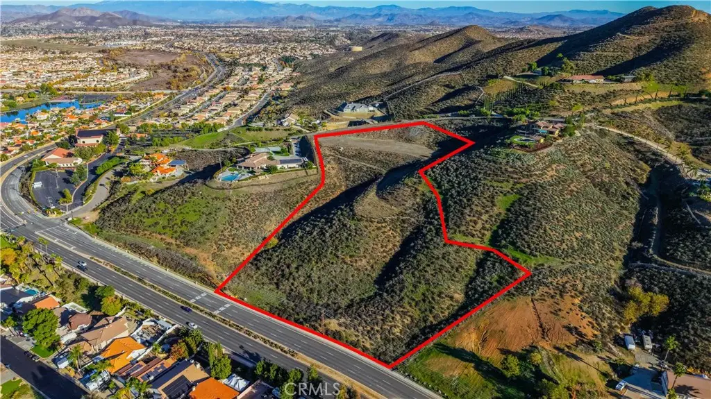 30665 Sorrel Lane, Canyon Lake, CA 92587 - Image #1